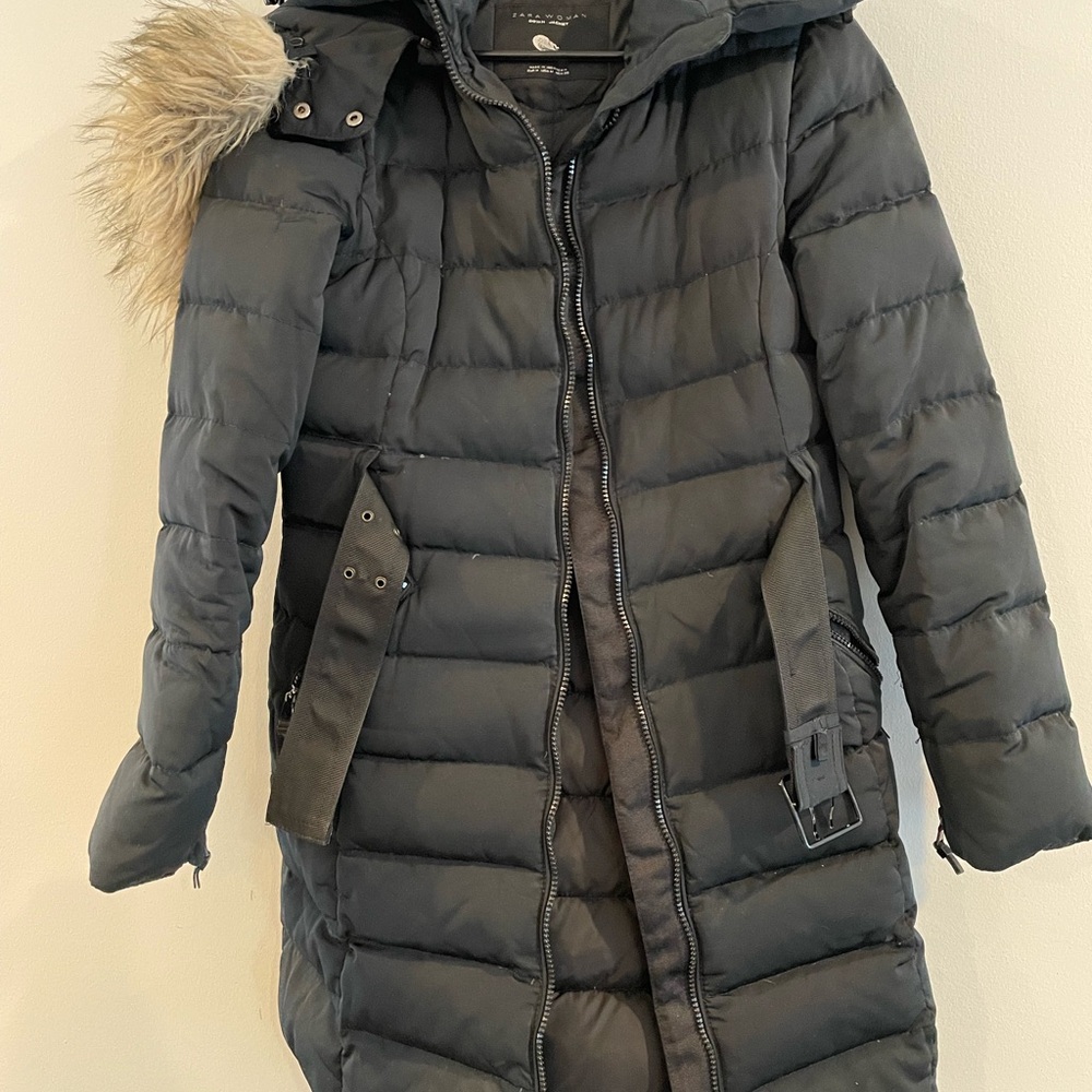 Zara Black Puffer Coat with Hood and Quilted Design size M